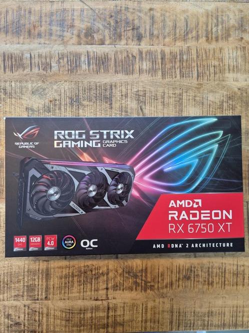 Videokaart AMD Radeon RX 6750 XT ASUS STRIX, Computers en Software, Videokaarten, Zo goed als nieuw, AMD, PCI-Express 4.0, GDDR6