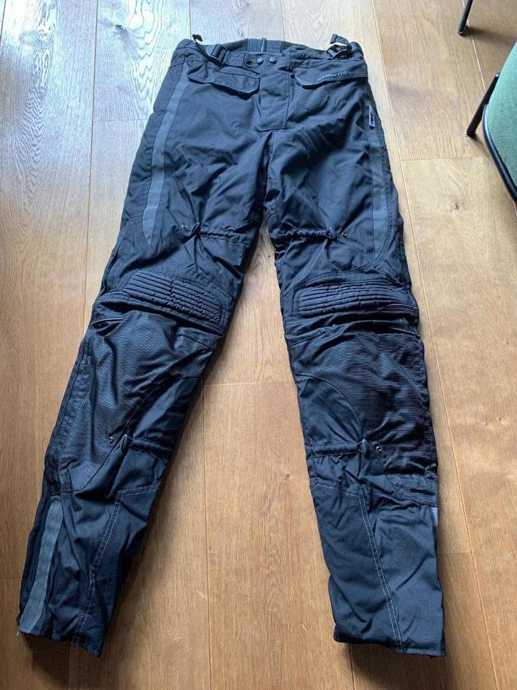 Motorbroek evolution Long Men L, Motoren, Kleding | Motorkleding, Broek | textiel, Heren, Tweedehands, Ophalen