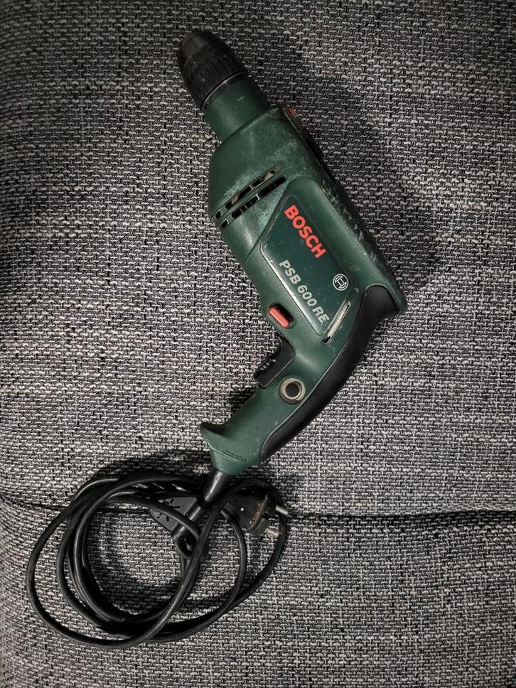 Bosch PSB 600 RE Boormachine, Doe-het-zelf en Verbouw, Gereedschap | Boormachines, Gebruikt, Boormachine, 400 tot 600 watt, Klopboormechanisme