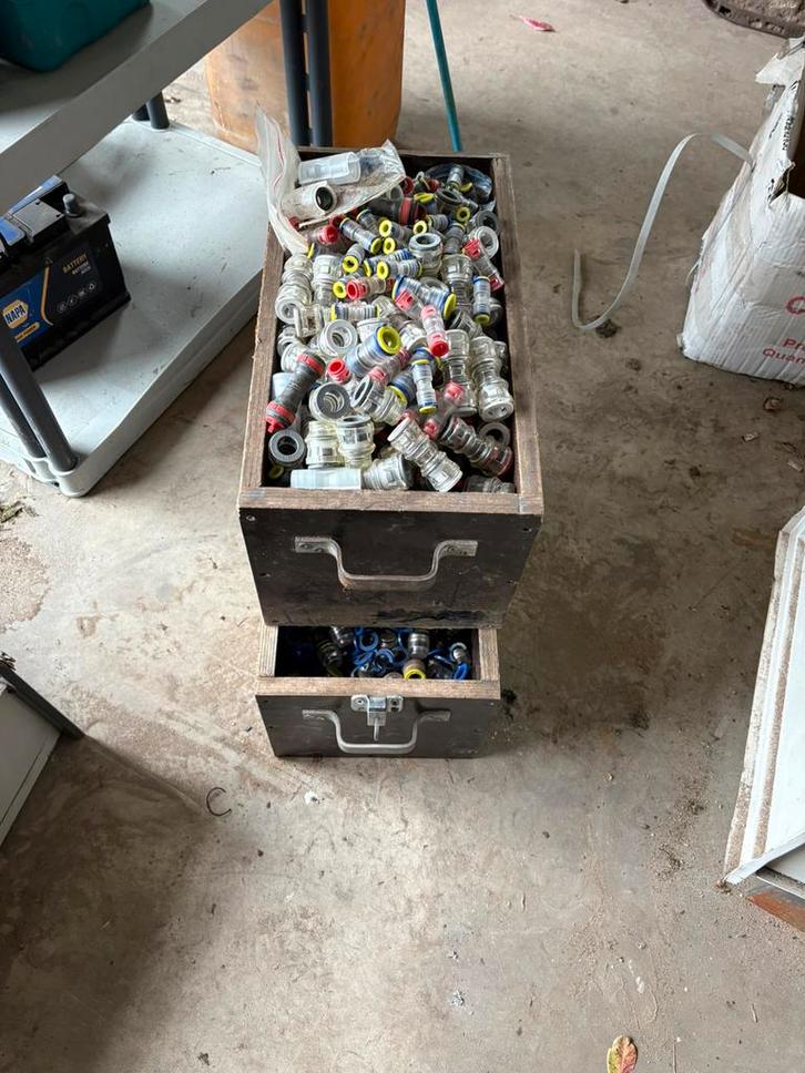 Glasvezel koppelingen connector, compressor, glasvezel buis, Zakelijke goederen, Machines en Bouw | Industrie en Techniek, Ophalen of Verzenden