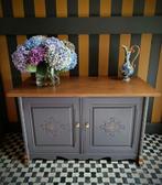 Brocante kastje, tweedeurs kastje, dressoir, kast, Huis en Inrichting, Kasten | Dressoirs, Ophalen, 25 tot 50 cm, 50 tot 100 cm