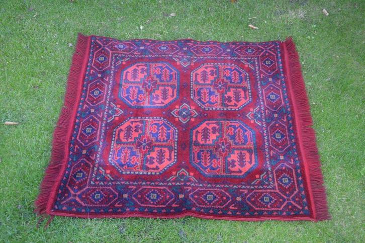 vintage vierkant smyrna vloerkleed / tafelkleed met franjes, Huis en Inrichting, Stoffering | Tapijten en Kleden, Gebruikt, 50 tot 100 cm