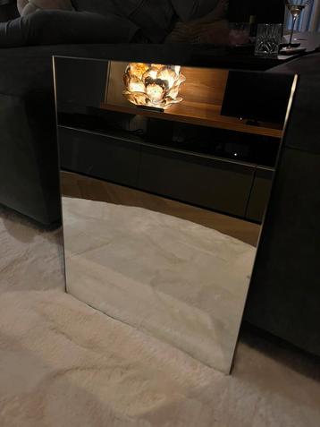 Was meubel spiegel 50x40 beschikbaar voor biedingen