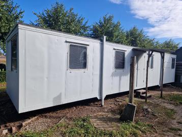 Grote woonunit met alles erop en eraan - aansluiten en wonen beschikbaar voor biedingen