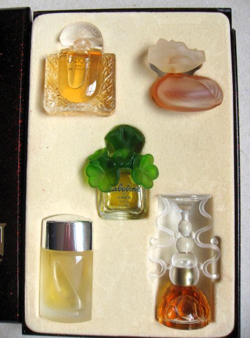 Parfum collection Prestige, vijf miniaturen in luxe doos, Verzamelen, Parfumverzamelingen, Zo goed als nieuw, Miniatuur, Gevuld