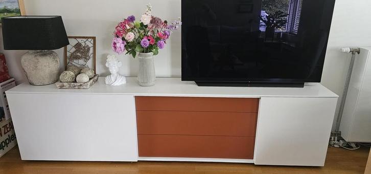 TV Meubel | Karat | Dressior, Huis en Inrichting, Kasten | Dressoirs, Zo goed als nieuw, 200 cm of meer, 25 tot 50 cm, Ophalen