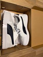 Puma sneakers, Wit, Ophalen of Verzenden, Sneakers of Gympen, Zo goed als nieuw