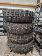 Unimog banden op velg 4 wielen R12.5x20 goed profiel