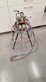 Bijlard Membraanpomp Spuitlijm 10/25 liter, Ophalen, Gebruikt