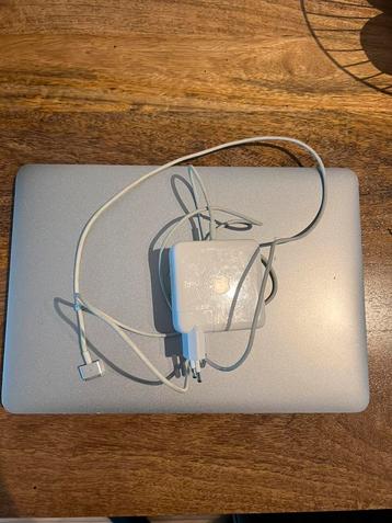 Macbook Pro early 2013 beschikbaar voor biedingen