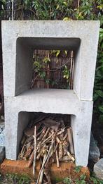 Gratis af te halen: 2 betonnen U-blokken (zeer zwaar), Ophalen, Gebruikt, Beton, Overige typen