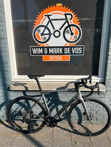 Bianchi Specialissima Comp 105 Di2 beschikbaar voor biedingen