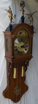 friese staartklok warmink type kantoortje 112 cm, Antiek en Kunst, Antiek | Klokken, Ophalen