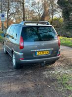 Peugeot 807 2.0 16V 2008 Grijs APK tot 06-26, Auto's, Voorwielaandrijving, Stof, 8 stoelen, 4 cilinders
