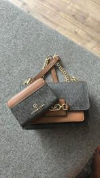 Michael kors tas en portemonnee als nieuw! Geen namaak!, Sieraden, Tassen en Uiterlijk, Portemonnees, Overige merken, Gebruikt