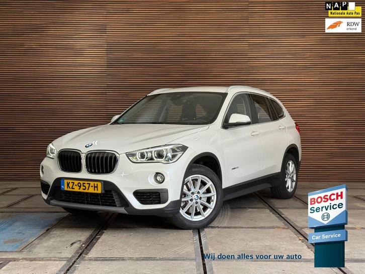 BMW X1 SDrive20i Centennial High Executive | Leer | Navigati, Auto's, BMW, Bedrijf, Te koop, X1, ABS, Airbags, Airconditioning