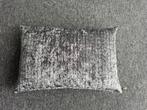 Donkerblauw/groen kussen Claudi 55x35cm, Huis en Inrichting, Woonaccessoires | Kussens, Verzenden, Zo goed als nieuw, Blauw, Rechthoekig