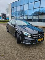 Mercedes-Benz GLA 180 122pk 7G-DCT 2019 Zwart-BTW AUTO, Auto's, 65 €/maand, 4 cilinders, 715 kg, Leder en Stof