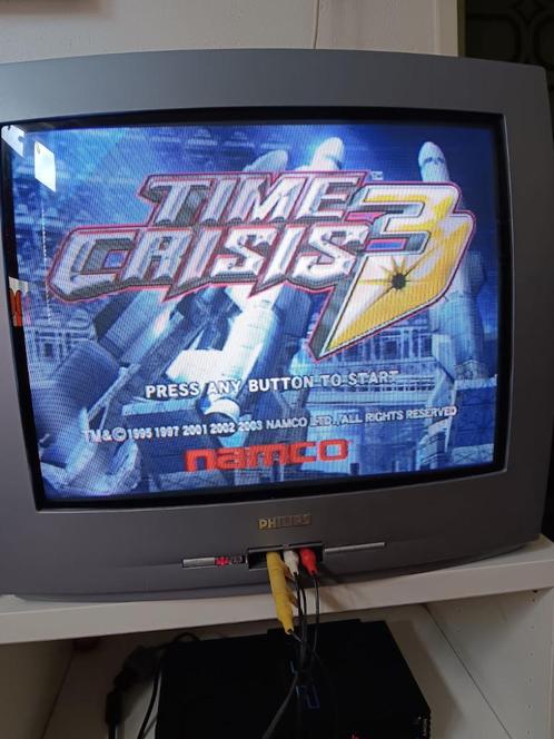 playstation 2 phat inclusief guncons en crt televisie, Spelcomputers en Games, Spelcomputers | Sony PlayStation 2, Gebruikt, Phat