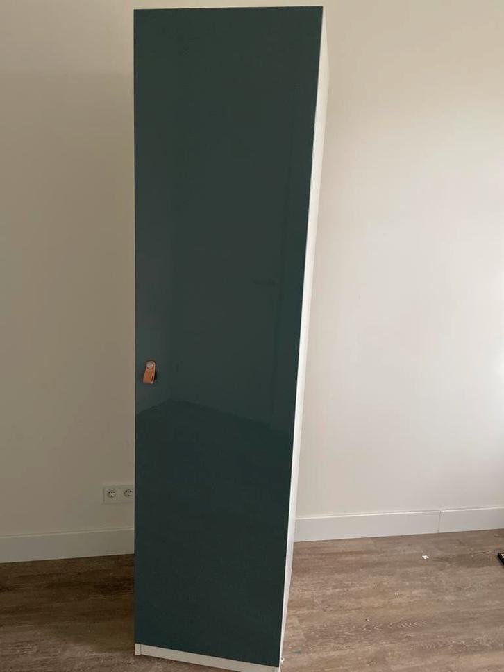 IKEA Pax kast met hoogglans deur - 201 cm hoog, Huis en Inrichting, Kasten | Kledingkasten, Zo goed als nieuw, 200 cm of meer