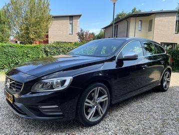 Volvo V60 T3 150pk Start/stop 2013 | NAP | TREKHAAK | beschikbaar voor biedingen