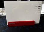 Fritzbox 7581 Router - Zo goed als nieuw!, Ophalen of Verzenden, Zo goed als nieuw, Router met modem