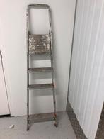 Gebruikte Trap - Stevig en Betrouwbaar, Doe-het-zelf en Verbouw, Ladders en Trappen, Ophalen of Verzenden, Gebruikt, Trap, Minder dan 2 meter