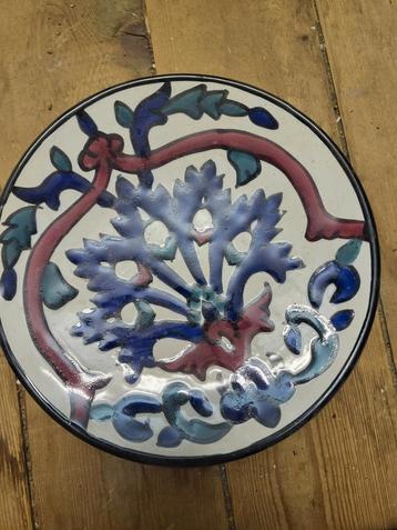 Decoratieve Schaal met Bloempatroon beschikbaar voor biedingen