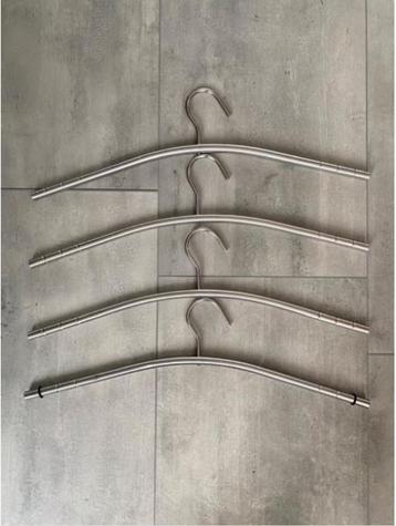 Kledinghangers 4 RVS  beschikbaar voor biedingen