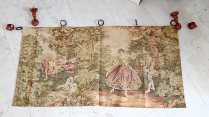 Gobelin wandkleed met wandsteunen, Antiek en Kunst, Antiek | Kleden en Textiel, Ophalen of Verzenden