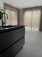 Hotel Chick Linnen look taupe inbetweens op maat, Huis en Inrichting, Stoffering | Gordijnen en Lamellen, Bruin, 200 cm of meer