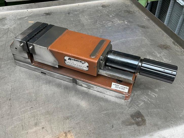 Allmatic HD 125 hydraulische machineklem freesklem, Doe-het-zelf en Verbouw, Gereedschap | Machine-onderdelen en Toebehoren, Gebruikt