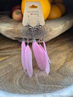 Oorhangers dromenvanger roze veertje, Overige merken, Nieuw, Ophalen of Verzenden, 4 bedels of meer