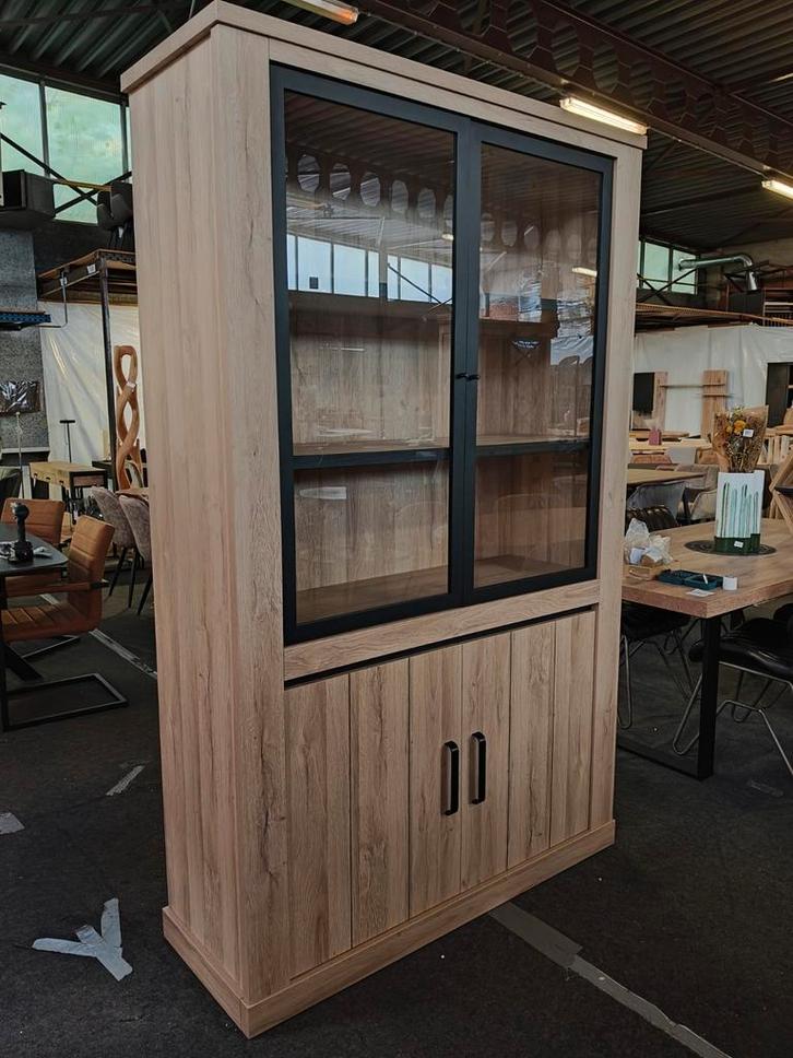 Vitrinekast (outlet), Huis en Inrichting, Kasten | Vitrinekasten, Nieuw, 150 tot 200 cm, 50 tot 100 cm, 25 tot 50 cm, Met plank(en)