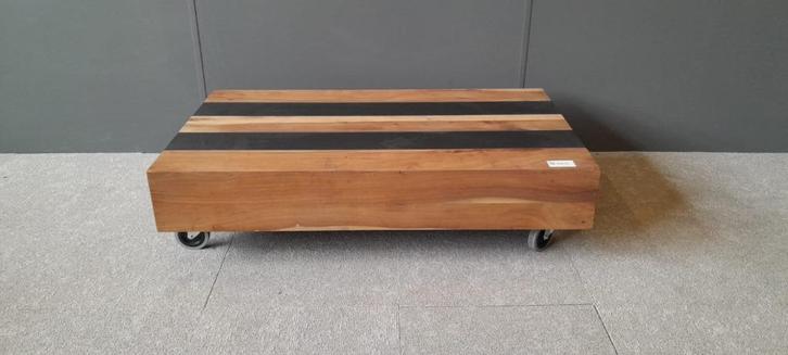 Lanai salontafel van Xooon nu voor €199,-, Huis en Inrichting, Lampen | Vloerlampen, Nieuw, Minder dan 100 cm, Hout, Metaal, Ophalen of Verzenden