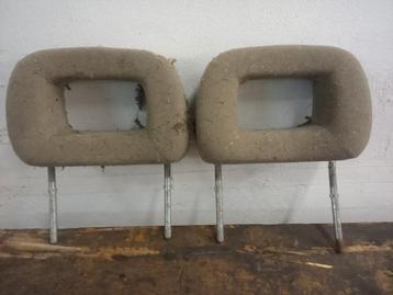 2x hoofdsteun. Opel Corsa B beschikbaar voor biedingen