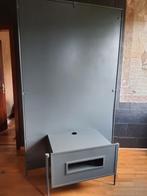 UNIEK!!BART VAN BEKHOVEN STALEN TV MEUBEL , ZEER INDUSTRIEEL, Ophalen