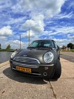 Mini 1.6 16V Cooper 2006 Grijs, Auto's, Mini, Voorwielaandrijving, Zwart, 4 cilinders, 4 stoelen