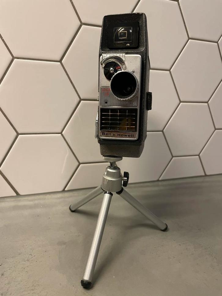 Bell & Howell vintage filmcamera, Audio, Tv en Foto, Videocamera's Analoog, 8mm, Ophalen of Verzenden