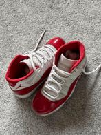 Jordan 11 cherry, Wit, Ophalen of Verzenden, Sneakers of Gympen, Gedragen