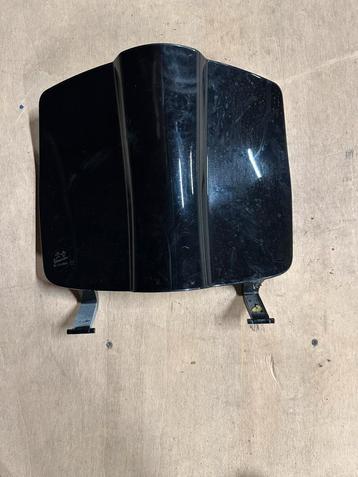 Vespa sprint beenschild deksel glans zwart beschikbaar voor biedingen