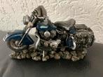 TE KOOP: mooi gipsen motorbeeldje ZGAN, Ophalen of Verzenden, Zo goed als nieuw, Overige typen