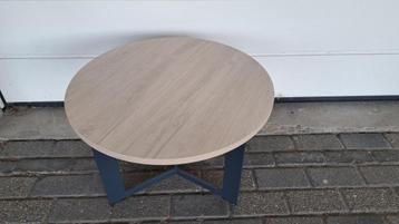 Salontafel bijzettafel te koop SPLINTERNIEUW beschikbaar voor biedingen