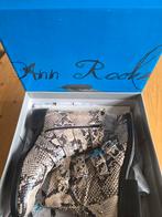 Korte Laarzen Maat 39 - Nieuw!, Laura Vita, Ophalen of Verzenden, Nieuw, Lage of Enkellaarzen