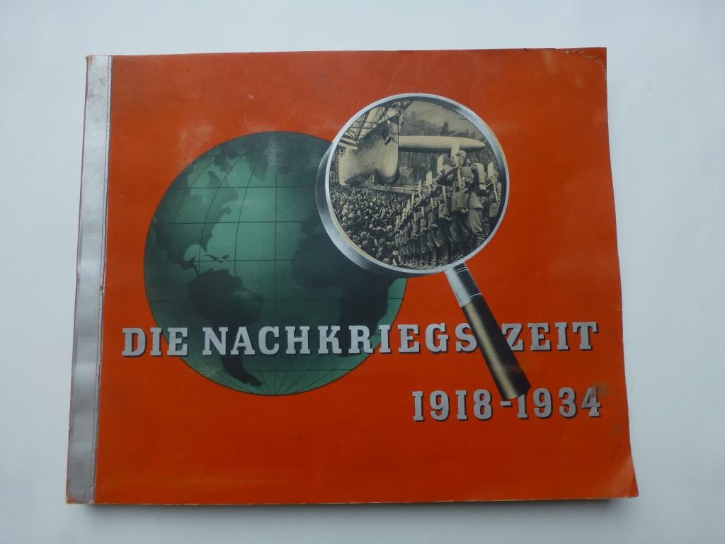 Plaatjesalbum De tijd na de wereldoorlog 1918-1934. (1934)  , Ophalen of Verzenden, Gelezen