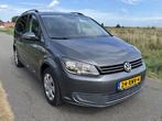 Volkswagen Touran 1.2 TSI Comfortline BlueMotion ECC/NAVI/CR, Zwart, 4 cilinders, Origineel Nederlands, Bedrijf