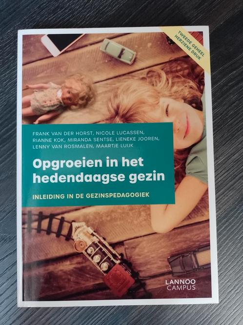 Frank van der Horst - Opgroeien in het hedendaagse gezin, Boeken, Wetenschap, Zo goed als nieuw, Sociale wetenschap, Ophalen of Verzenden