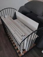 Babybed met matras en bopita box. Bed is smeedijzer behoorli, Ophalen, Eenpersoons, Zwart, Zo goed als nieuw