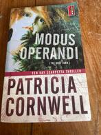Modus Operandi - Patricia Cornwell, Ophalen of Verzenden, Gelezen, Nederland