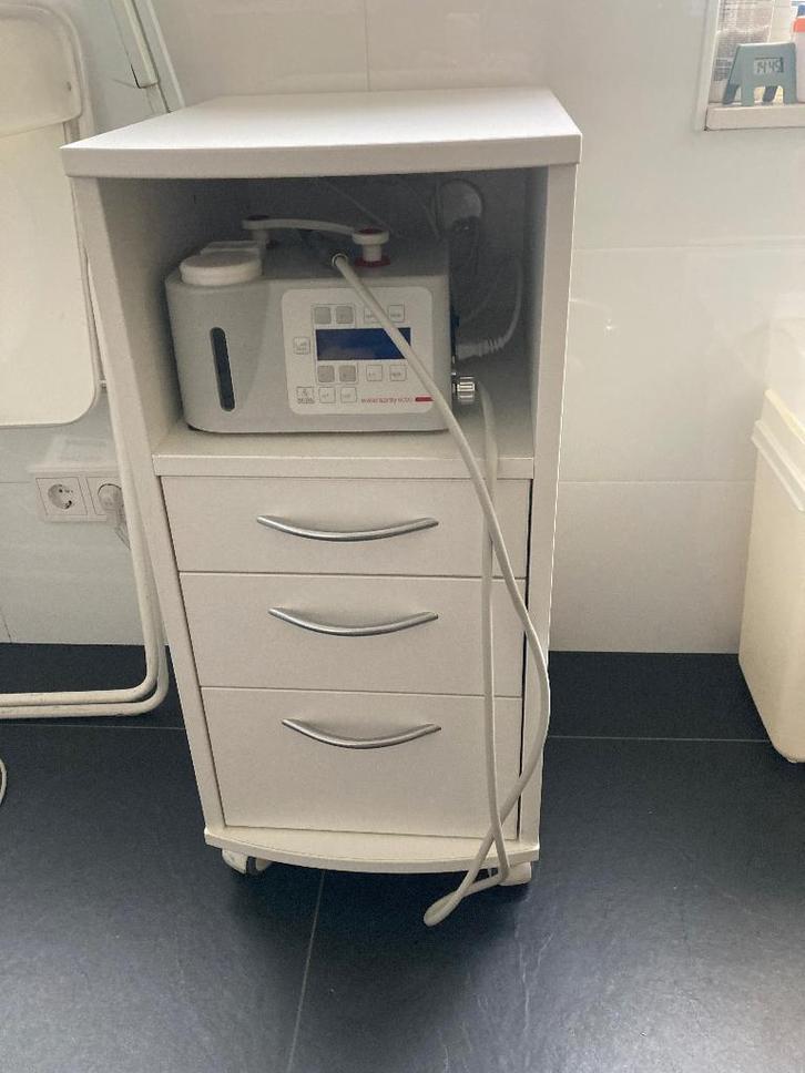 PEDICURE PRAKTIJK INRICHTING, Diensten en Vakmensen, Schoonheidsspecialisten | Pedicure, Nagels lakken, Nagelverzorging, Nail art